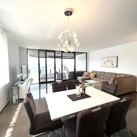 Jasmin With Sea View Apartment *